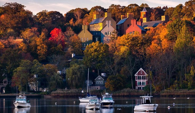 Captain's Cottage - Cold Spring Harbor Water Views