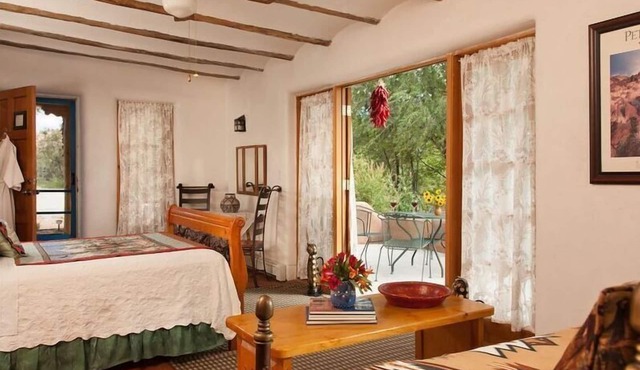 Casa Escondida Bed & Breakfast