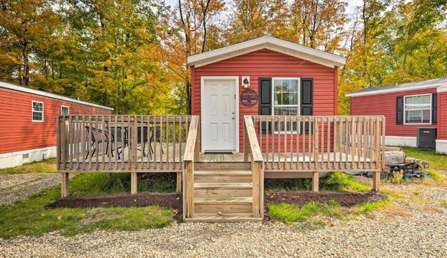 Cassopolis Cabin Close to Parks & Fishing!