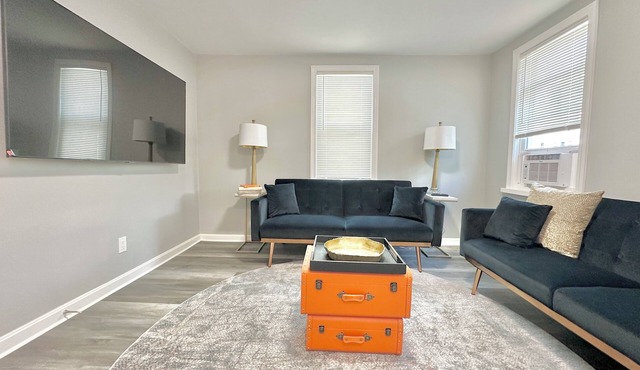 Charming 2-bedroom flex 3br house with WiFi, AC in superb Marlborough