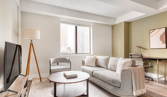 Classic UES 2BR w/W/D, Gym & Doorman, nr Carl Schurz Park, by Blueground