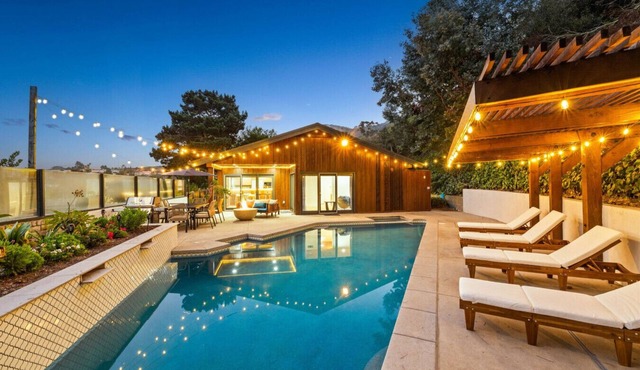 Coastal Hillside Oasis La Jolla