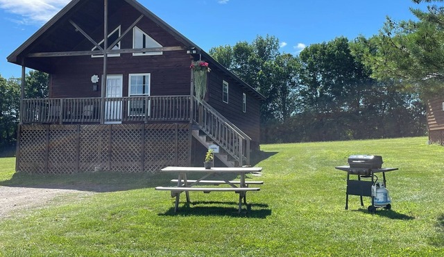 Cooperstown Double Play Cabins 2 Near Baseball