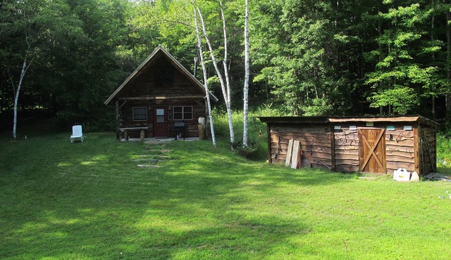 Cozy Cabin On 10 Wooded Acres In Vermont