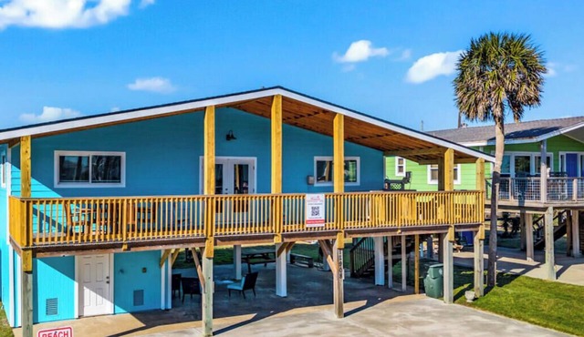 Cozy Haven- short walk to beach