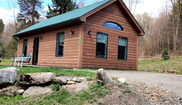 Cozy Log Cabin Rental near Smugglers Notch State Park in Vermont