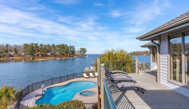 Dock Holiday on Lake Murray