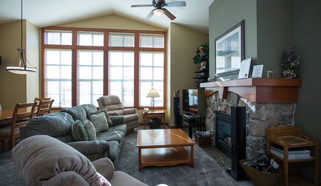 Eagle Springs East - 2 Bedroom Condos in Solitude UT