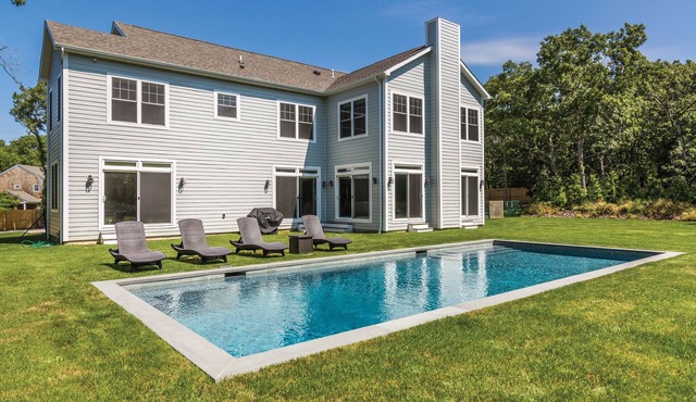 * East Hampton Oasis *