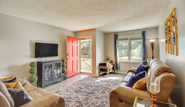 Easy Access to I-77 & I-20: Columbia Duplex!