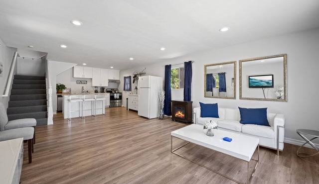 Encinitas Beach House with Peek Views and Large Yard