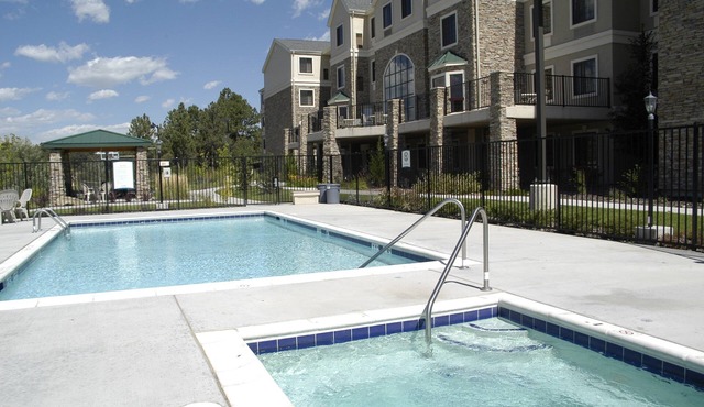 Equipped Suite with Mountain View | Outdoor Pool Access, Housekeeping + Business Center