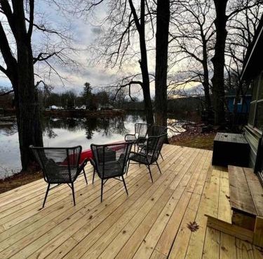Esopus Creekside