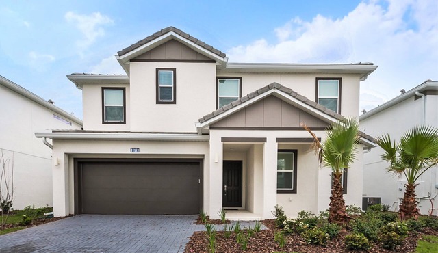 EV 2619 - 10 Bed 8 Bath Villa with Screened-In Pool, Games Room, Custom Kids Bed