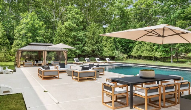 Exquisite Home l East Hamptons l Pooln
