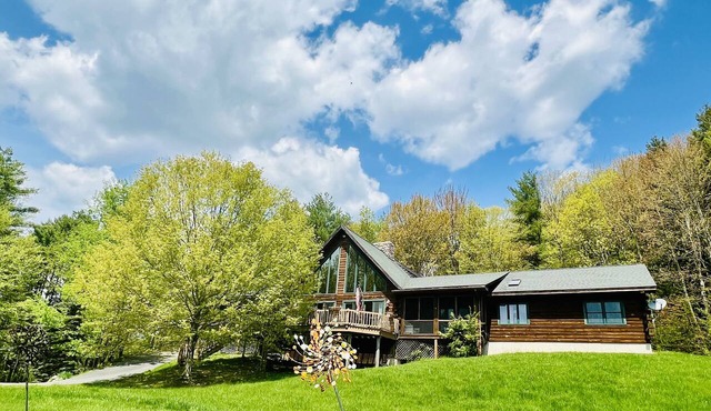 Exquisite Log Home with views near Woodstock, Vermont