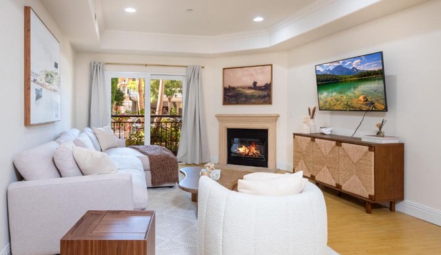 Exquisite Modern 2BR Apt in Prime Location!