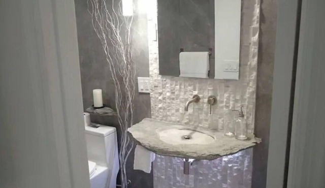 Exquisite space | Dazzling nightlife in Hyde Park