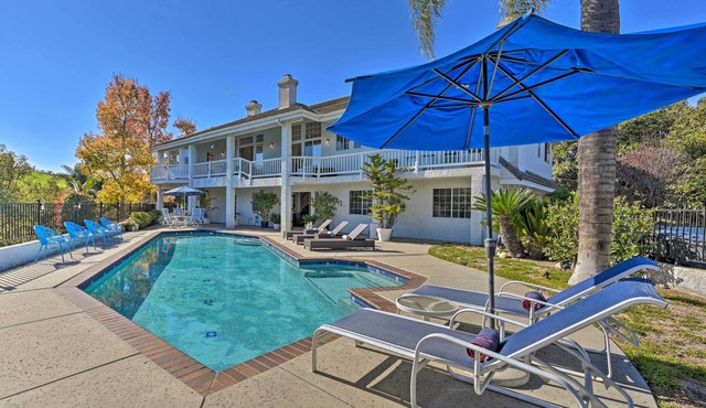 Fallbrook Getaway w/ Game Rooms & Amazing View!