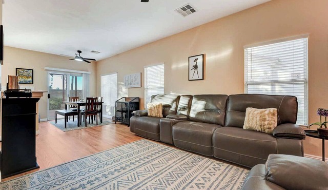 Gated 2BR End-Unit | Family Park, Pool & Trails