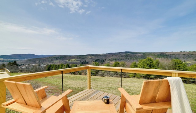 Glamping Getaway at ‘The Coyote Dome’ in Franklin