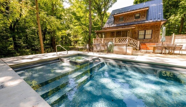 Gorgeous Lake View Home with Private Pool and Hot Tub!