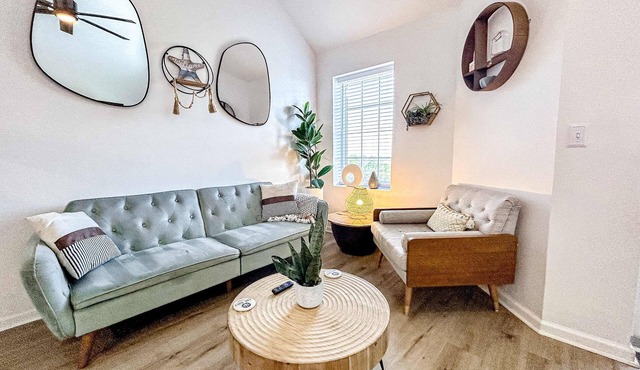 Gorgeous & sun-kissed retreat with pool, gym, W/D, & incredible balcony views