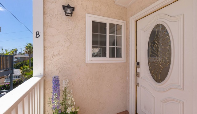 Great Lantern District Location!. Central AC!.Ocean View