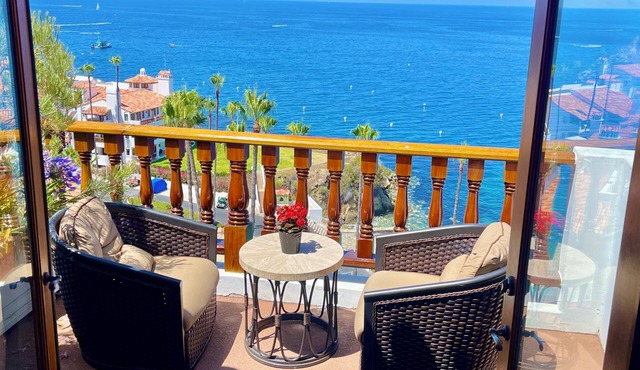 Hamilton Cove ocean front luxury Villa Spectacular Views w/electric cart