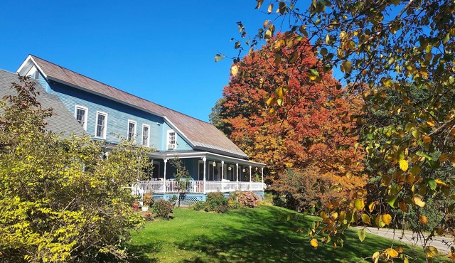 Hawks Mountain Farm, full apartment on a working farm.