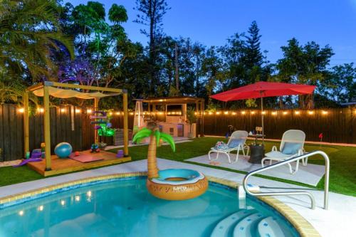Heated Pool & Spa Outdoor Kitchen/Theater/Games