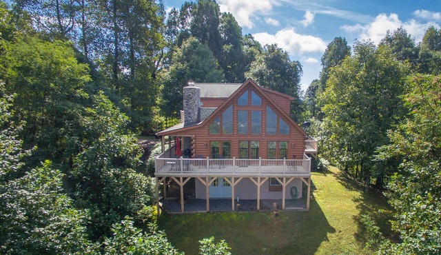 Heaven's Point | Great views, pet friendly