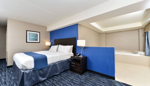 Holiday Inn Express & Suites Peekskill-Lower Hudson Valley by IHG