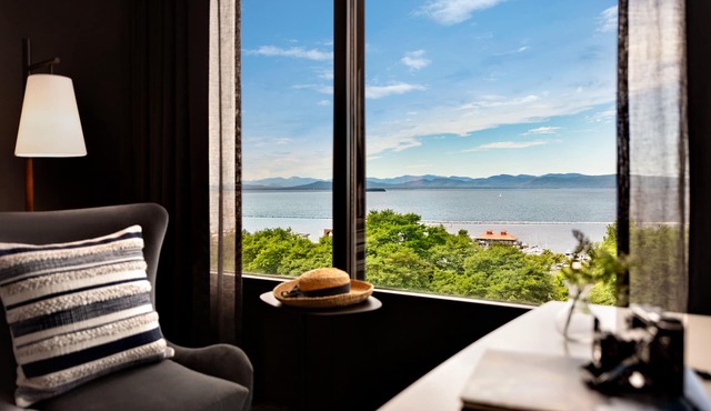 Hotel Champlain Burlington, Curio Collection by Hilton