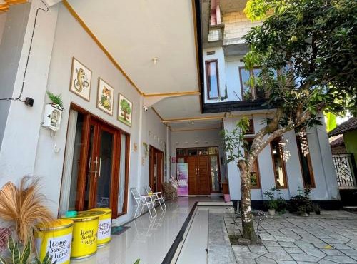 javalestari homestay & tour