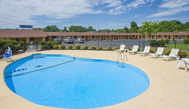Knights Inn Mount Airy