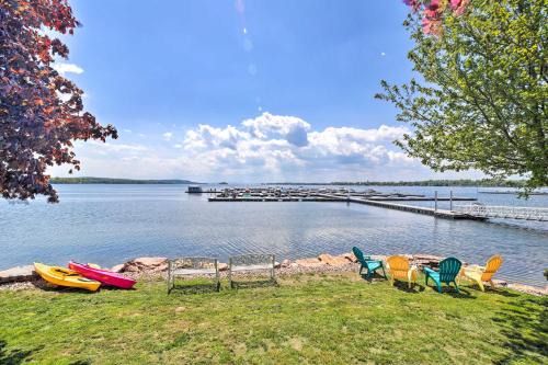 Lake Champlain Home w/Decks, Kayaks & Fire Pit!