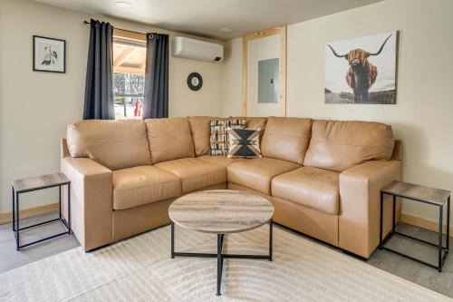Lake Days, Trails & More! Updated Apt in Mineville
