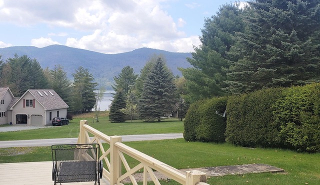 Lake George House, Modern, Bright and Views in Huletts Landing NY Sleeps 7