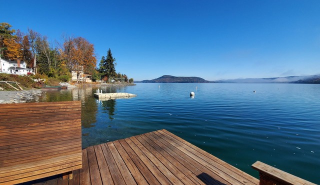 Lake View Motel