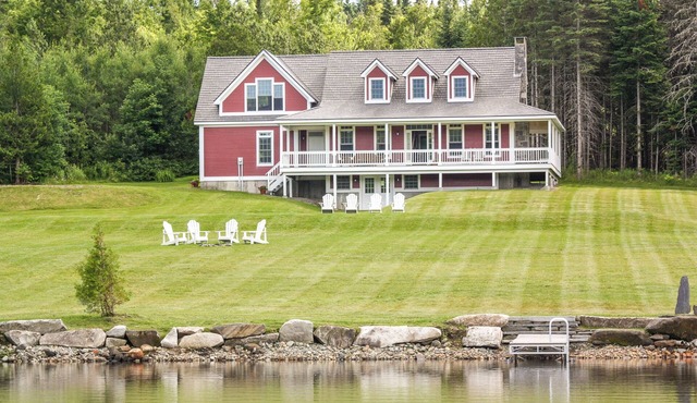 Lakefront adventure home with kayaks, dock, & wood fireplace, - dog-friendly