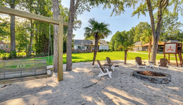 Lakefront Gem: Hot Tub, Boat Launch Near Greenwood