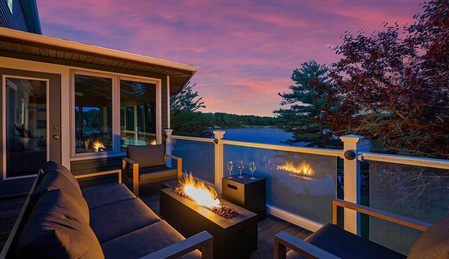 Lakefront Luxe Retreat | Beach, Pools, Pickleball