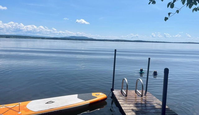 Lakefront retreat with dock and sauna