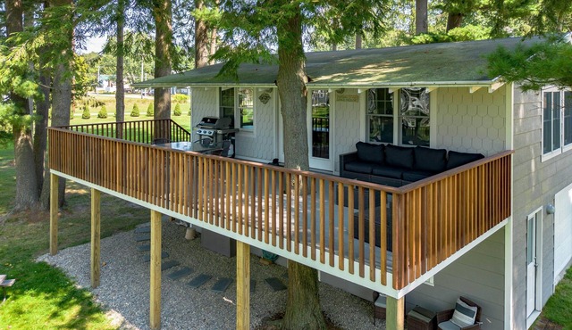Lakefront w Dock-Pets OK-Amazing Views-Large Deck