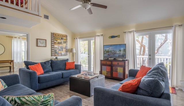 Largest Shipyard Condo in the Truman Annex - over twice the size with a loft!