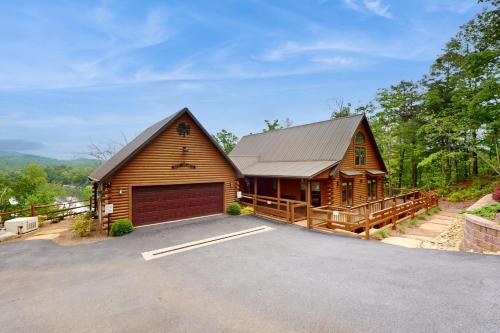 Lure Ridge Lodge