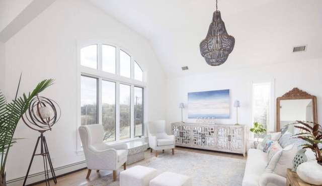 Luxurious beach house on the Long Island sound