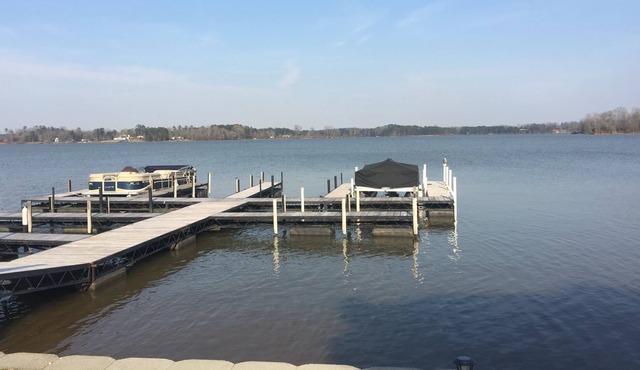 LUXURY lakefront 3 bedroom, 2 1/2 bath Townhome - LAKE GREENWOOD