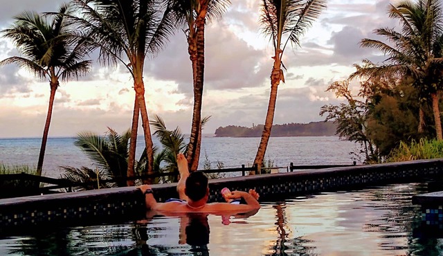 Luxury Oceanfront B-n-B Suite Gated Cliffside Estate - Banyan - Beach 10m walk